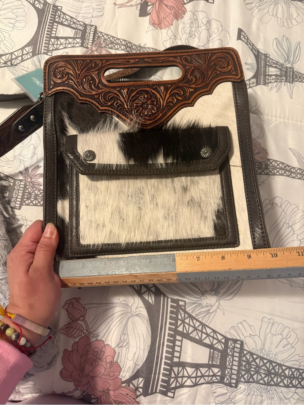 Western Tooled Leather & Cowhide Crossbody Bag - Brown/White - Picture 2 of 3